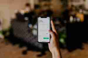 Navigating £100 Loans in the UK